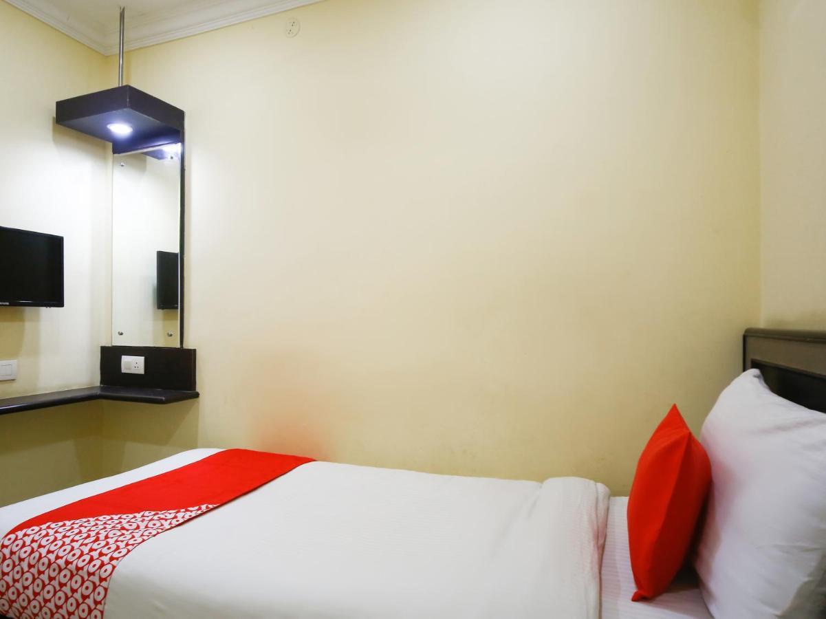 Madrasi Airport Hotel - Saibala Ченай Екстериор снимка