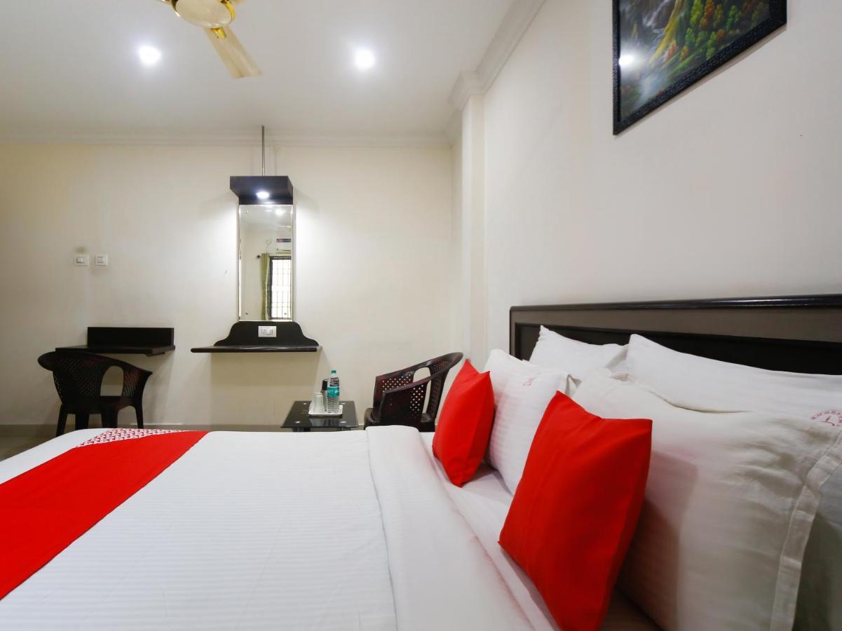 Madrasi Airport Hotel - Saibala Ченай Екстериор снимка