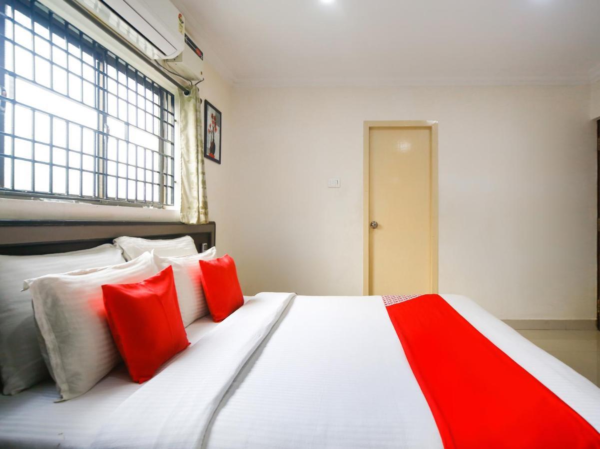 Madrasi Airport Hotel - Saibala Ченай Екстериор снимка